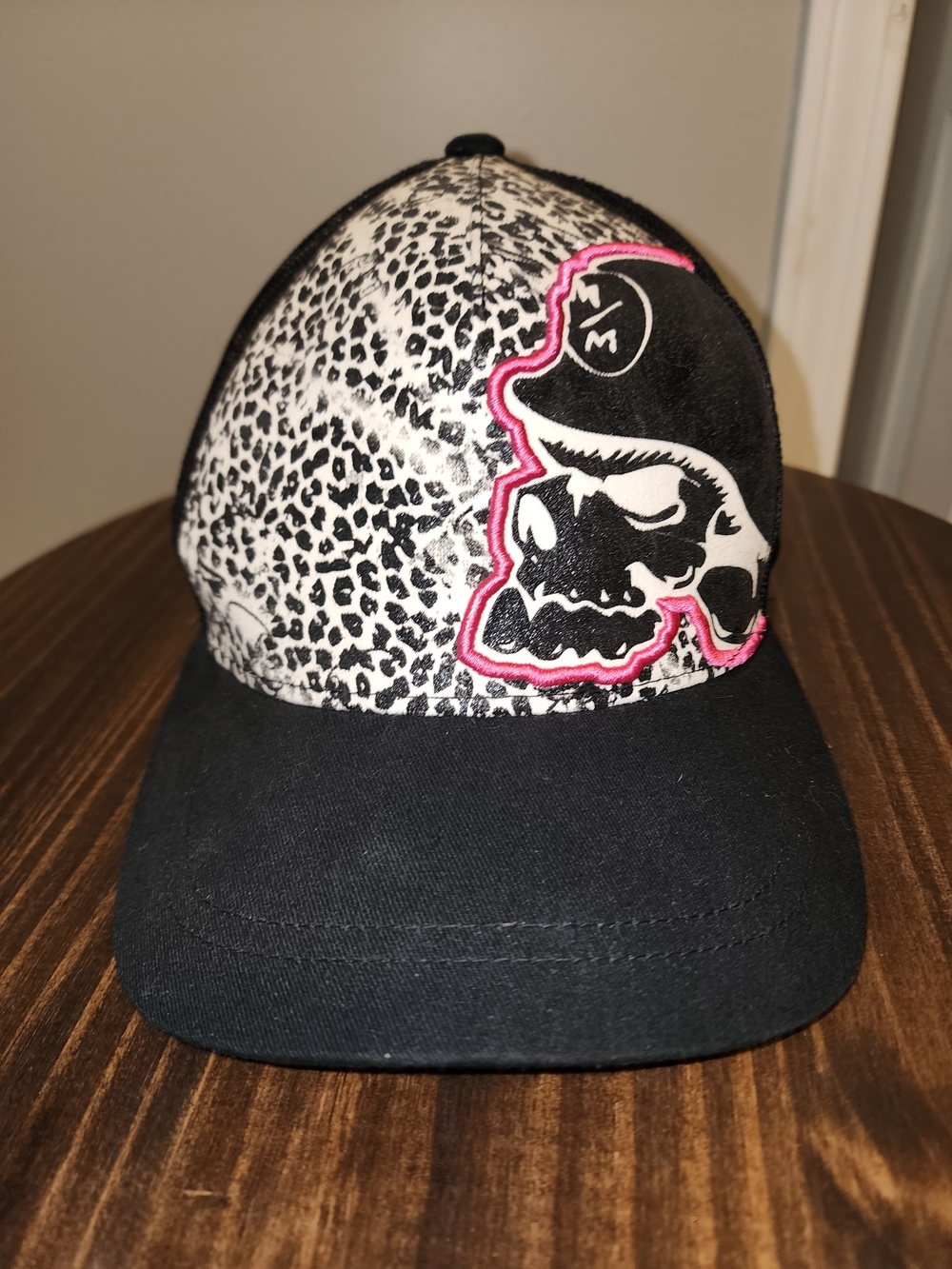 Metal Mulisha Leopard Print Skull Patch Trucker Hat - Black White Pink Accent